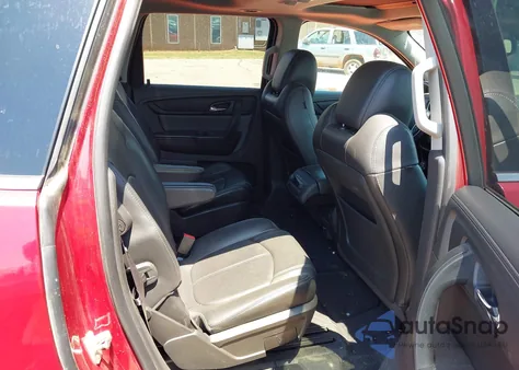 2014 Chevrolet Traverse 2Lt z USA, uszkodzony, nr VIN 1GNKRHKD6EJ121816